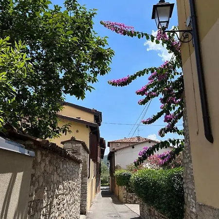 La Piccola Casa Al - Intera Casa Con 3 E 2 Box סאלו